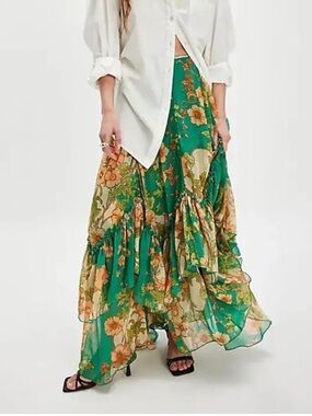 Amber sky boho Green Floral Tiered Maxi Skirt women’s size L NEW